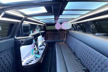 Lees Summit Limousine Interior