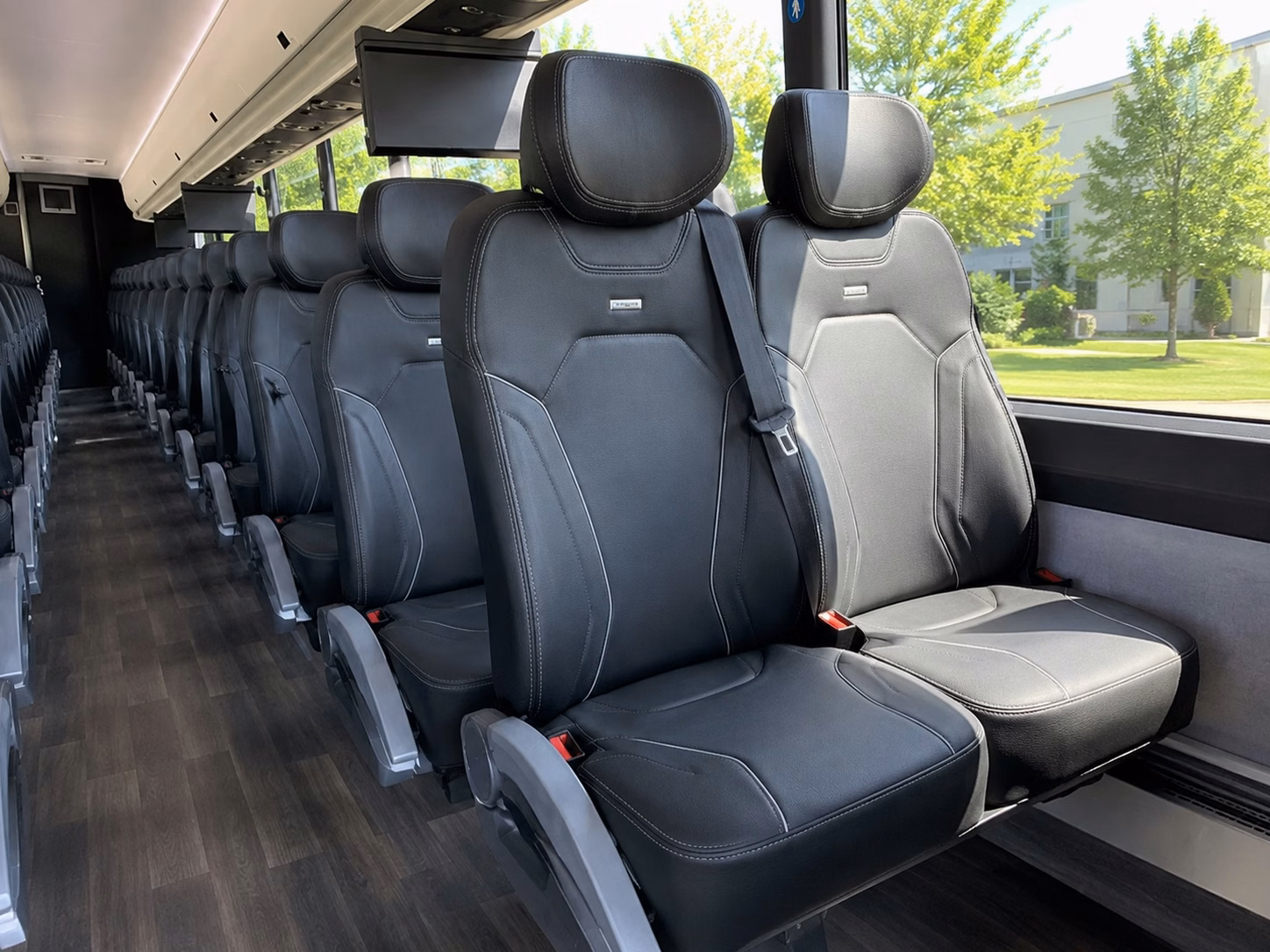 book sporting event transportation in lee s summit or any city nearby
