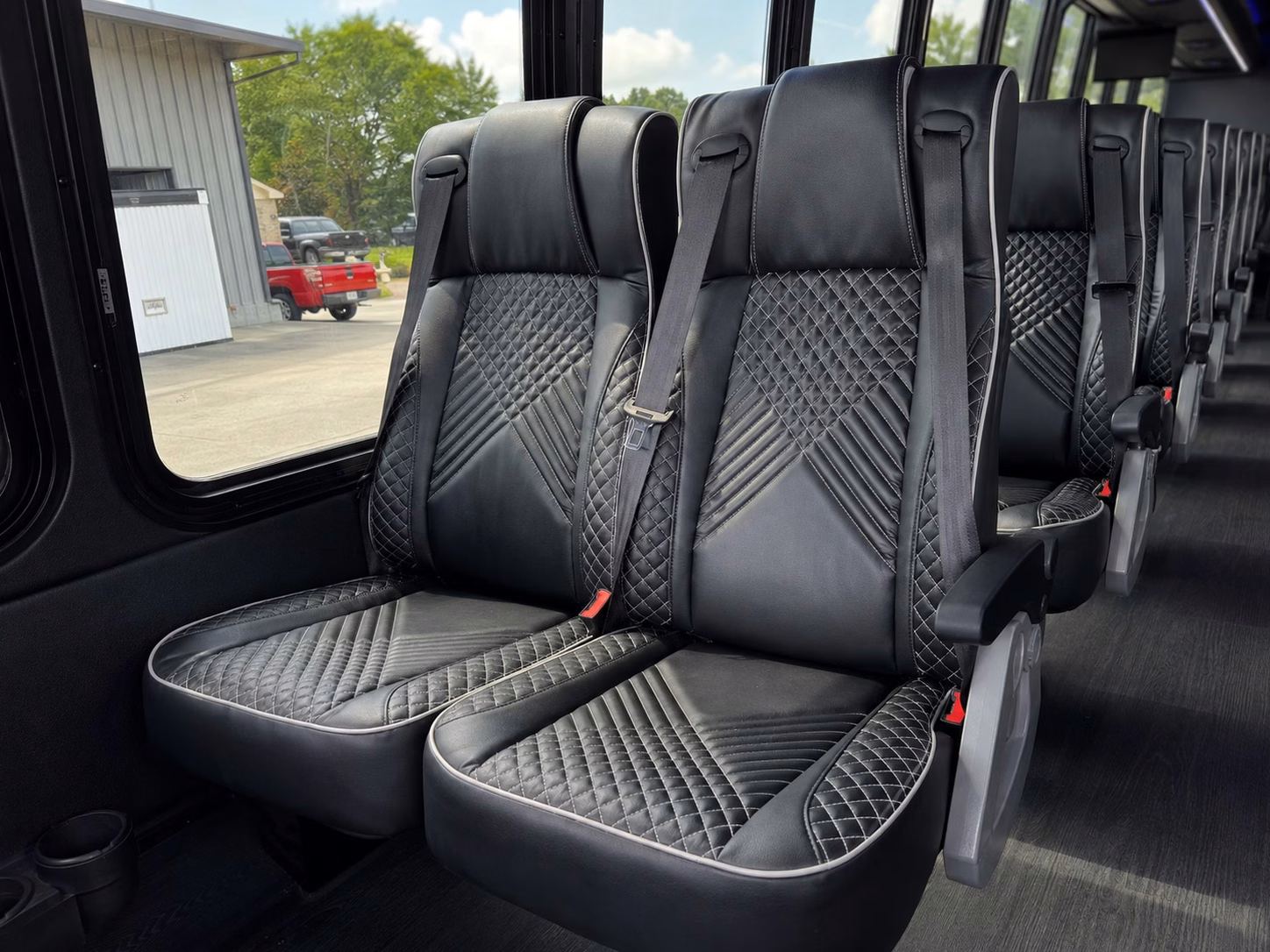 charterbusleessummit com can handle every stop on your lee s summit prom night itinerary